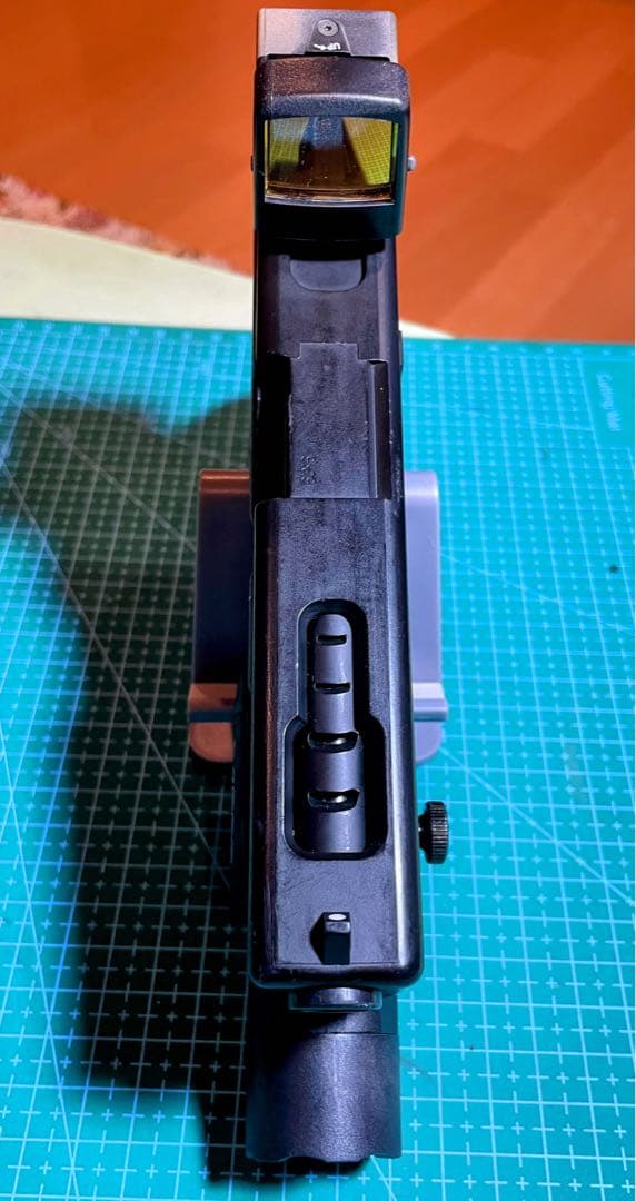 グロック18C電動ガン100連マガジン2本+マイクロプロサイト+ X300ライト