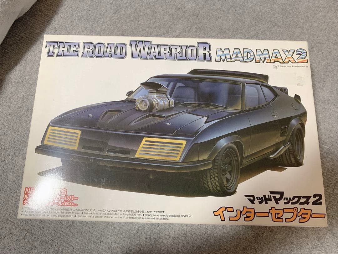 マッドマックス2 インターセプター　プラモデル