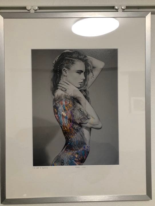 アート作品　I'M NOT A TROPHY \