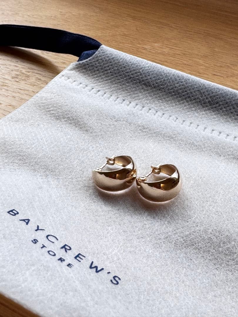 Lilas 三日月フープピアス