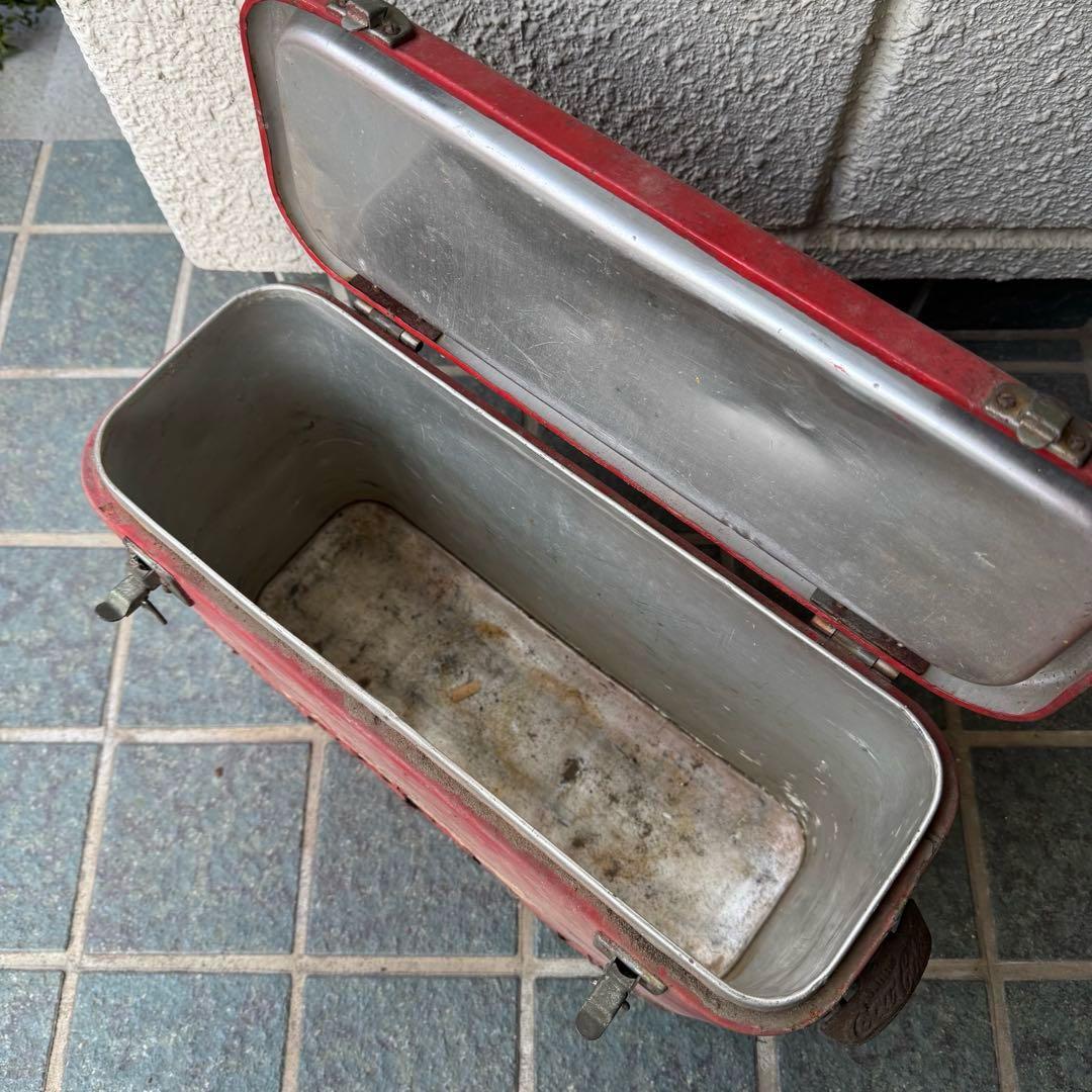 Coca-Cola 赤い金属製クーラー