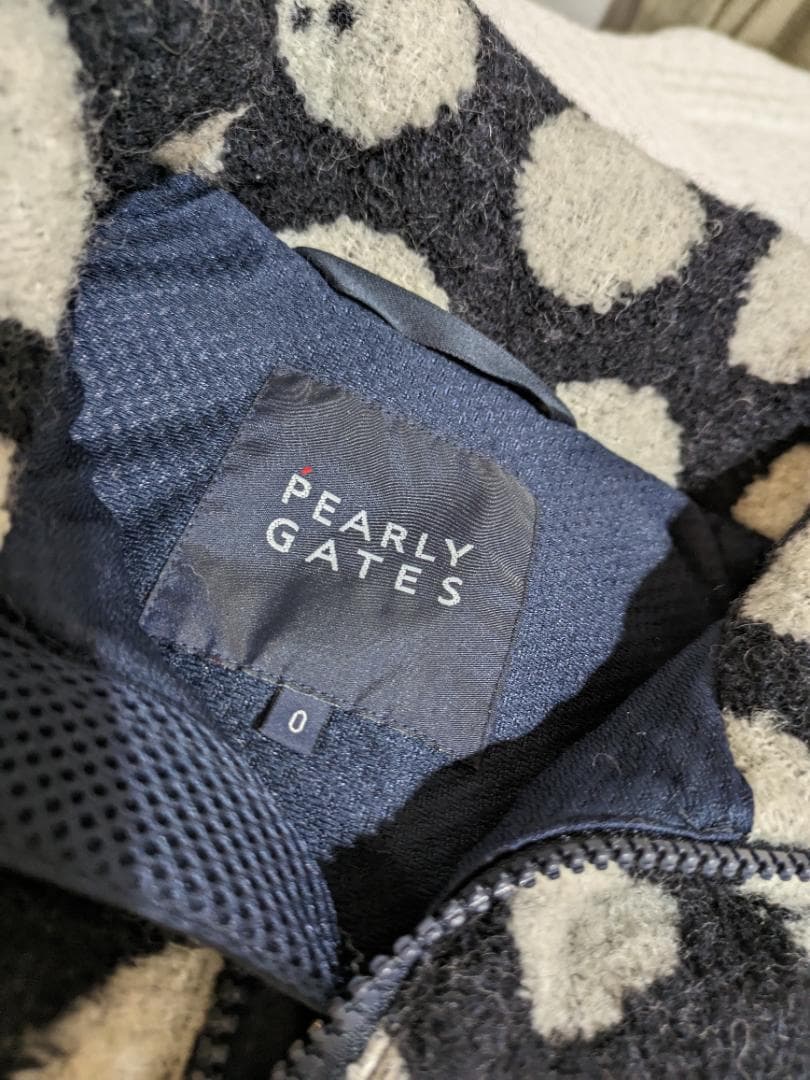 新春セール！PEARLY GATES ゴルフボール柄ベスト サイズ0