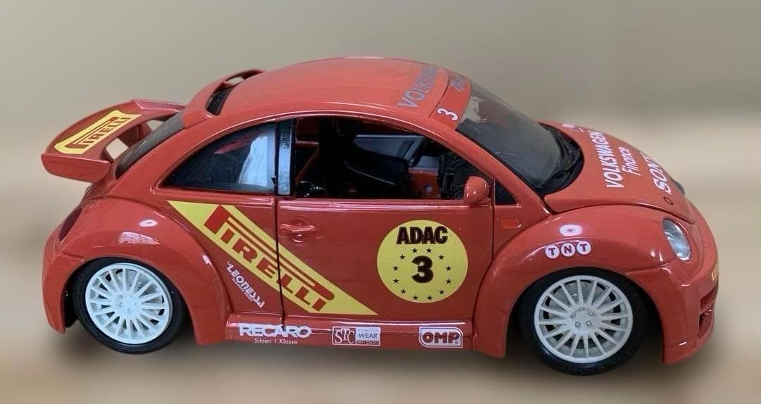 ミニカー　1/18　VW　ニュービートル　CUP　1999