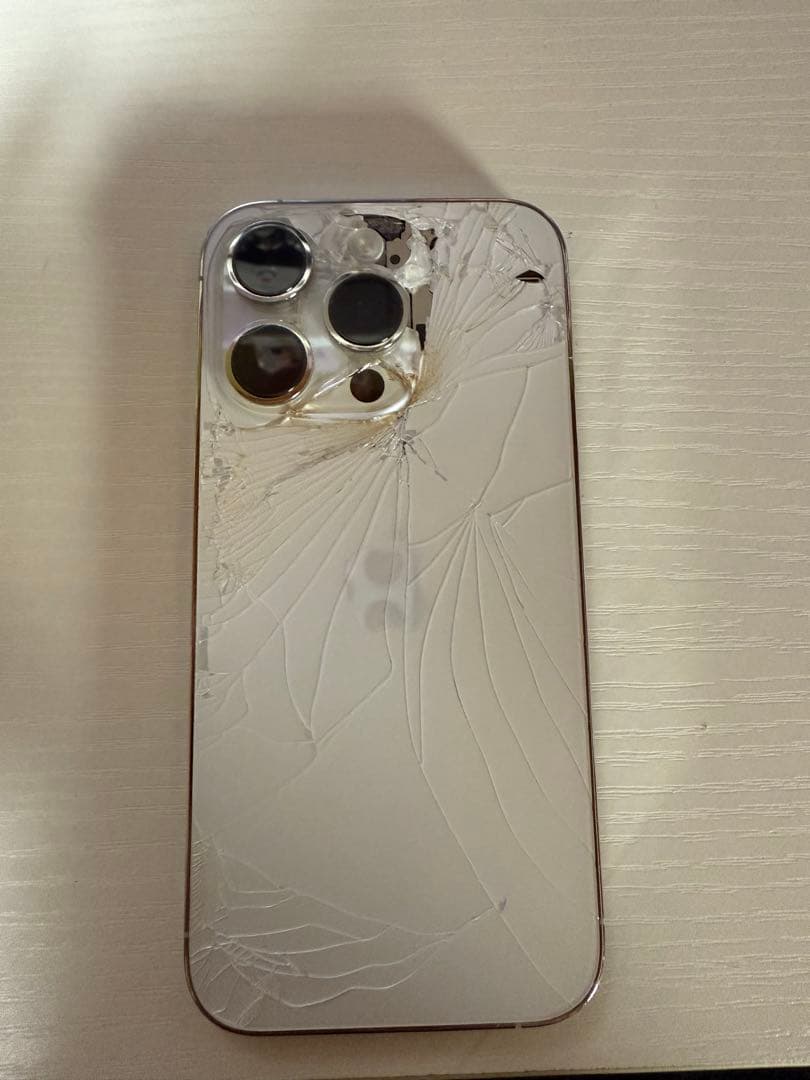 Apple iPhone 14 Pro 128GB シルバー