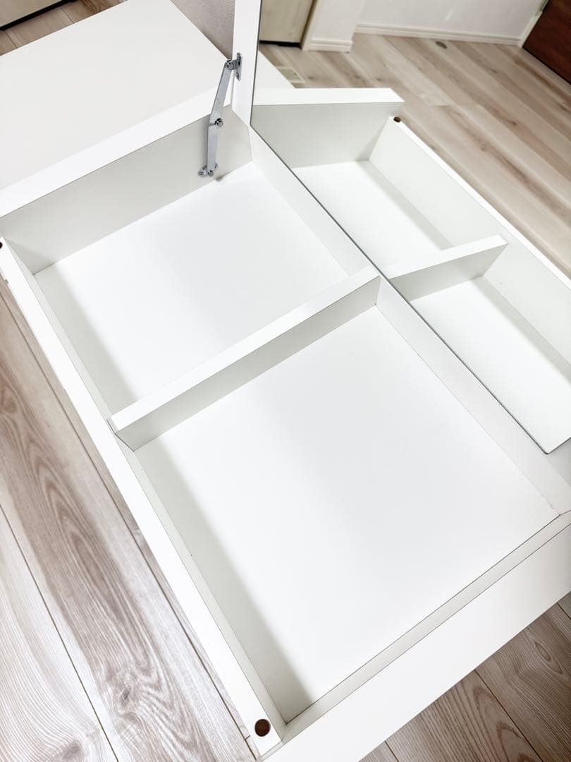 ドレッサーテーブル 鏡台 化粧台 伸縮式 コンセント付き ホワイト