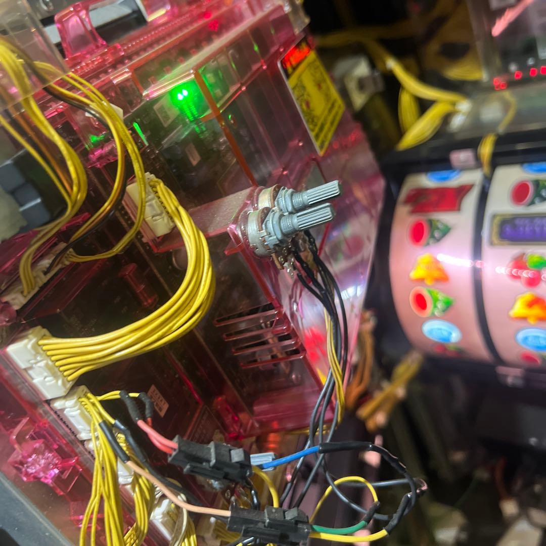 サザンアイズ　3×3EYES パチスロ　実機　ビタ押し機　不要機付