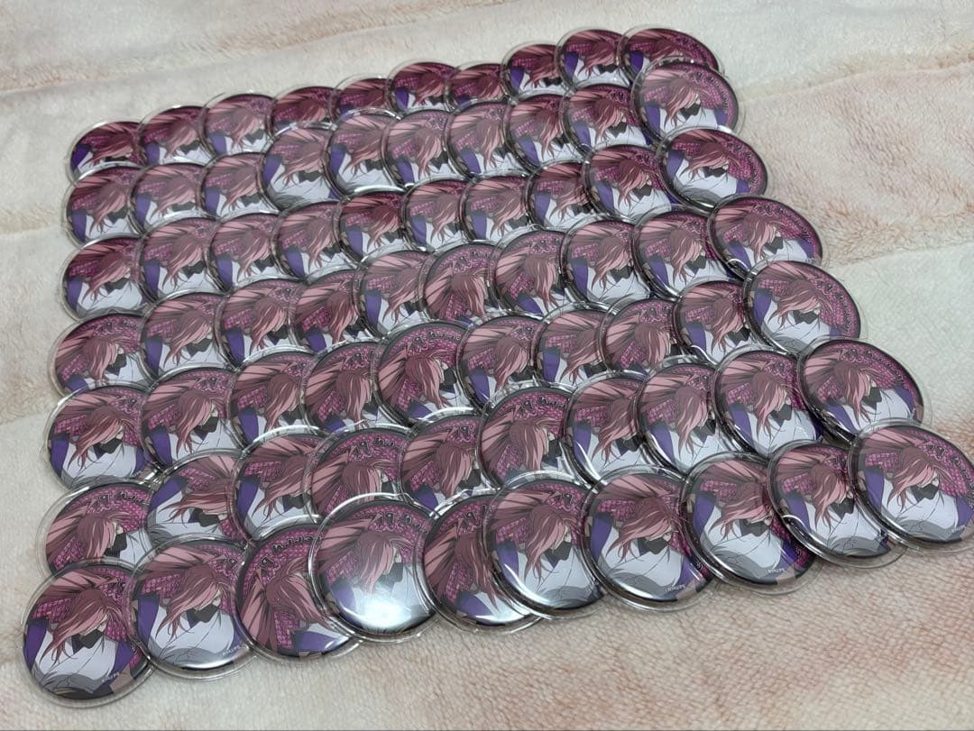 エスケーエイト　チェリー　トレーディング缶バッジ