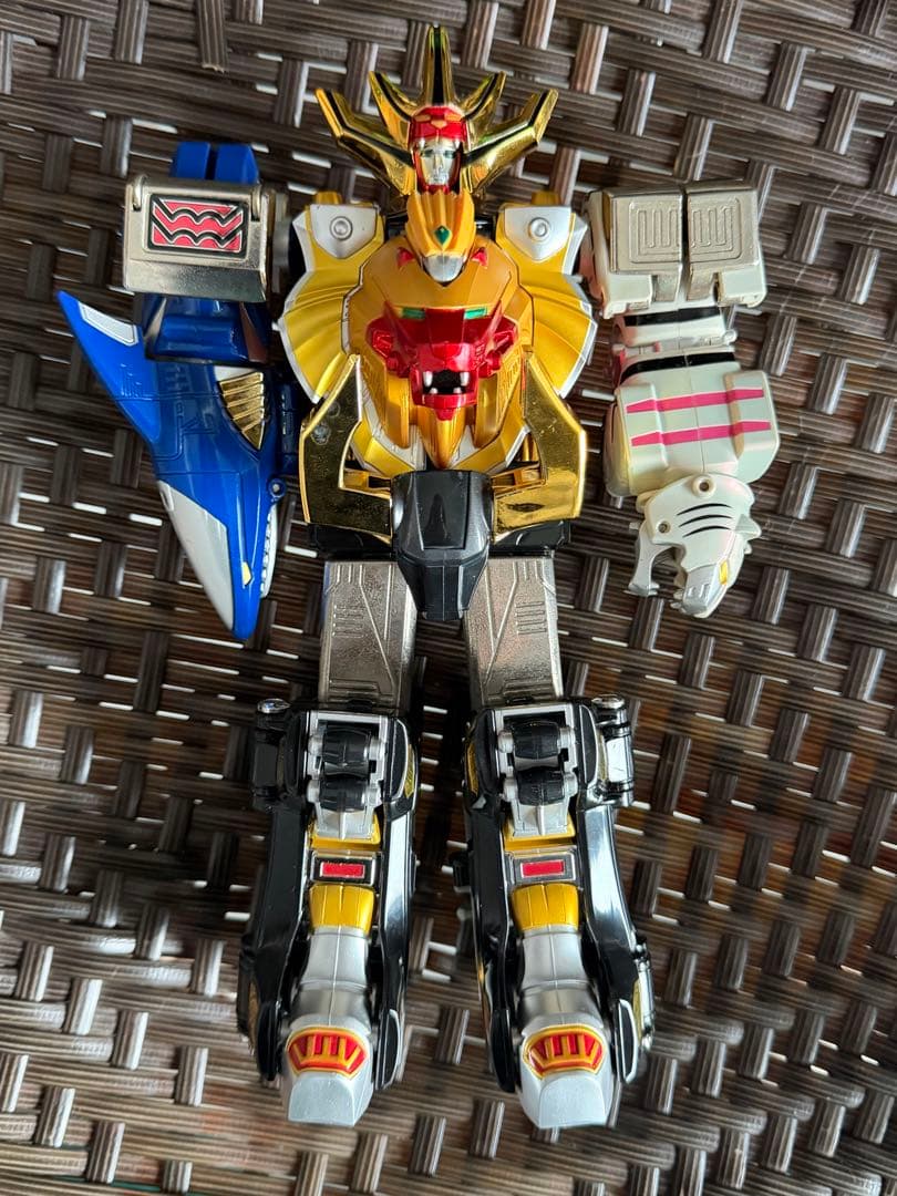 美品　超合金　DX百獣戦隊ガオレンジャー　ガオキング&ガオエレファント