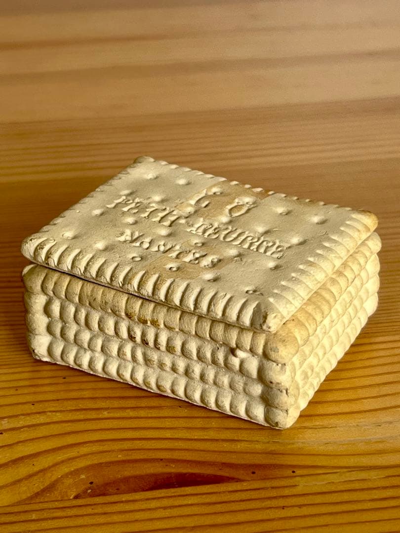 LU ビスケット Petit Beurre 小物入れ A アンティーク