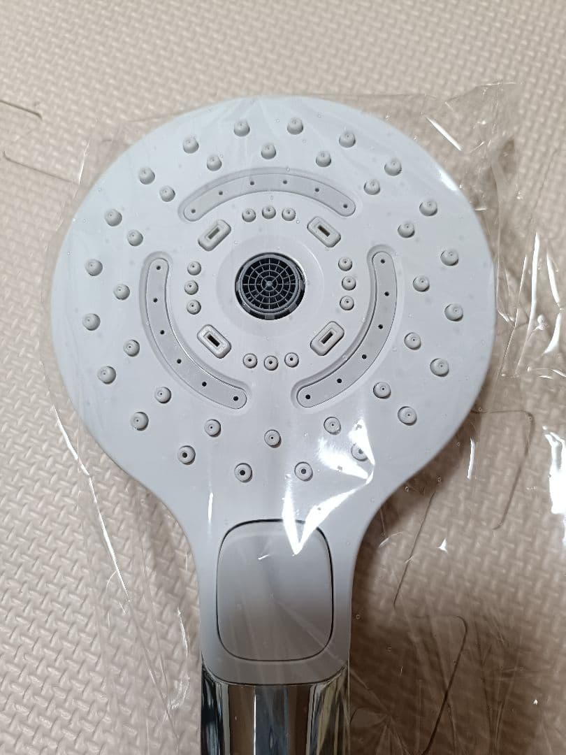 TOTO シャワーヘッド ホワイト 未使用 THC95