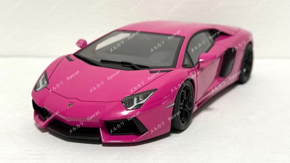 ミニカー 1/18 AUTOart Lamborghini AVENTADOR LP700