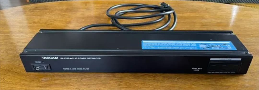 TASCAM AV-P25R MKⅡ  AC POWER DISTRIBUTOR