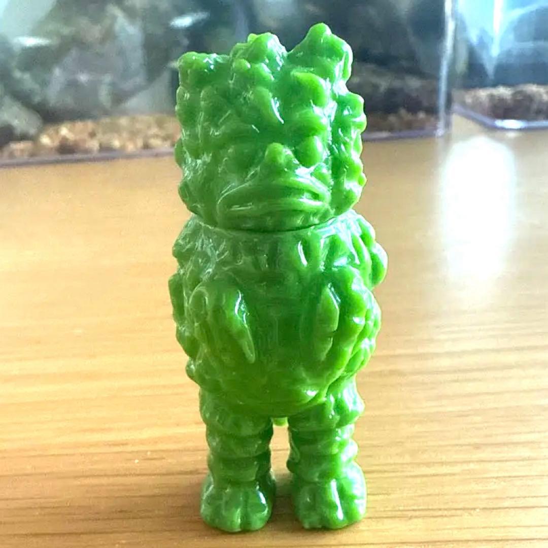 ぶたのはな じゃんけんバトル ガラモン ウルトラQ ウルトラマン ソフビ