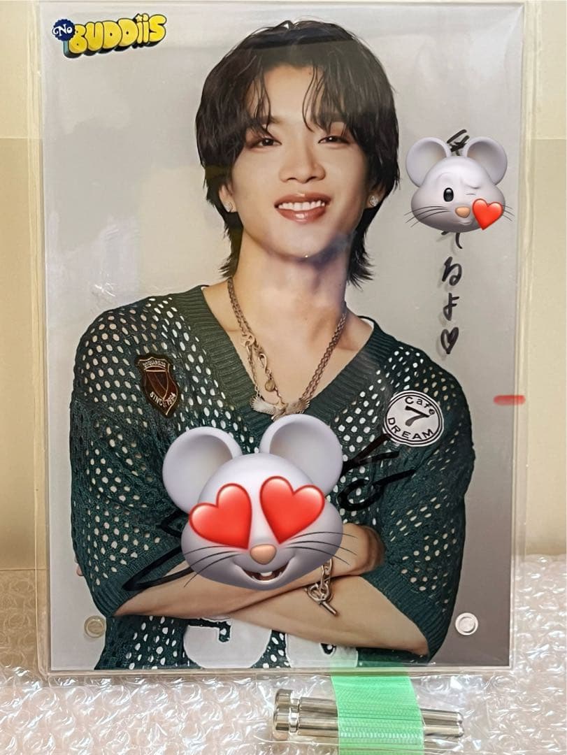 BUDDiiSラッフルくじ　SHOOT アクリルパネル　サイン&コメント入り