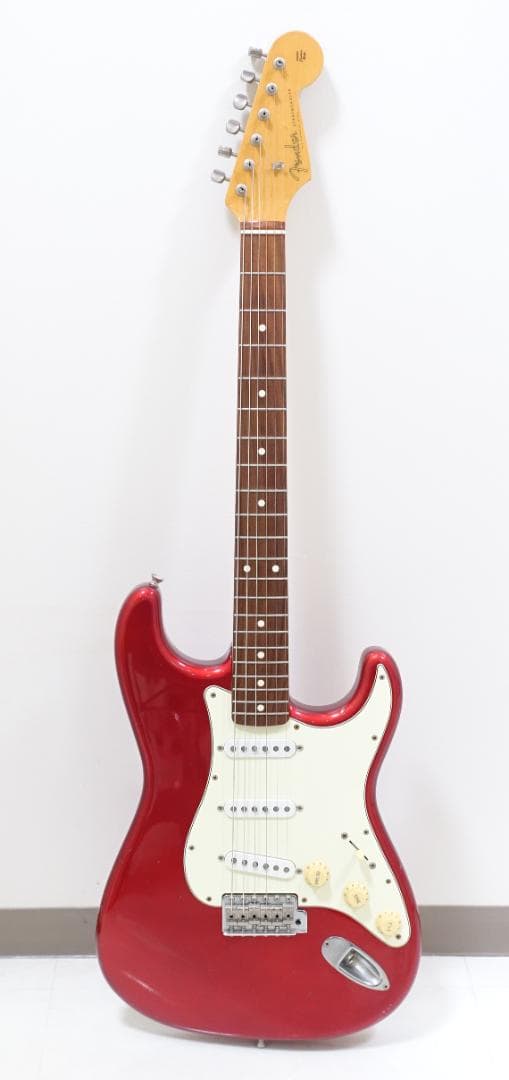 Fender Japan　ストラト　ST-62-70　キャンディアップルレッド色