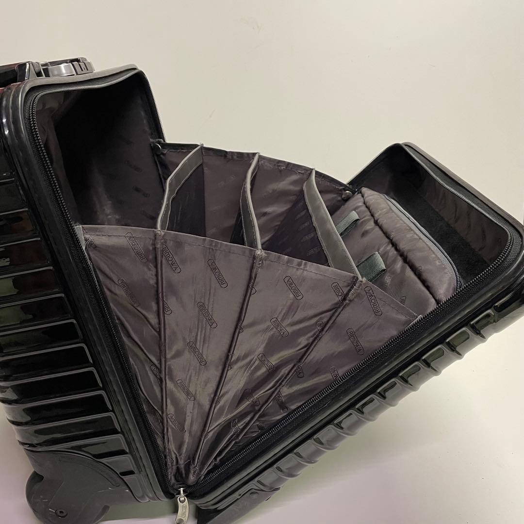 ○リモワ 機内持ち込み可2輪 ビジネス トロリー ブラック　現状品