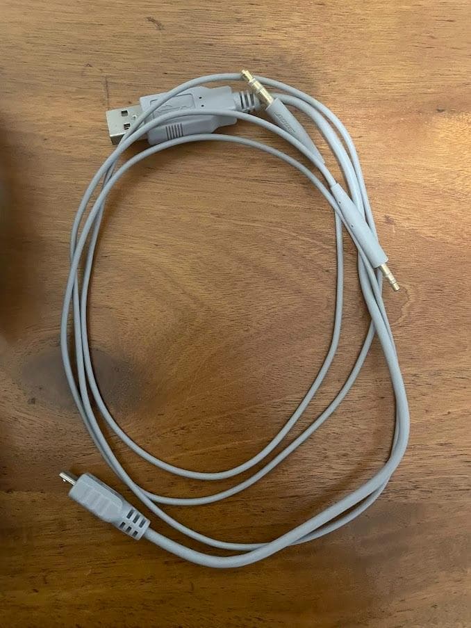 Bose QuietComfort 35 ワイヤレスヘッドホン シルバー