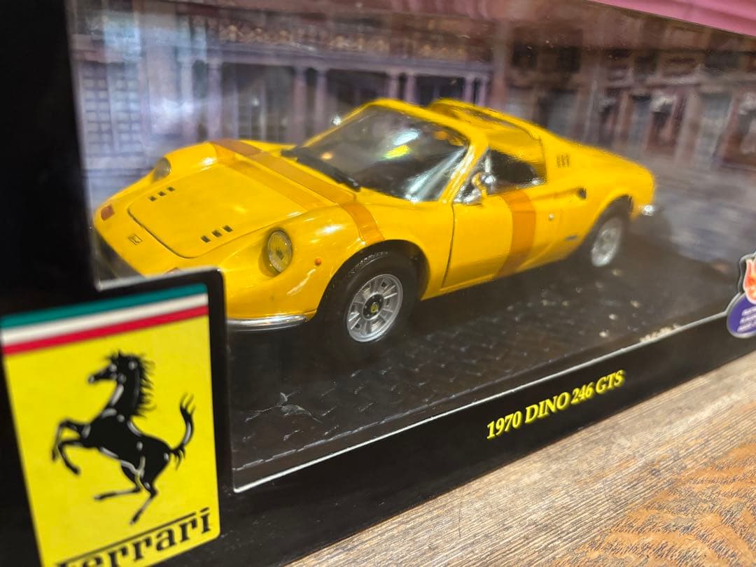 ミニカー 1970 DINO 246GTS