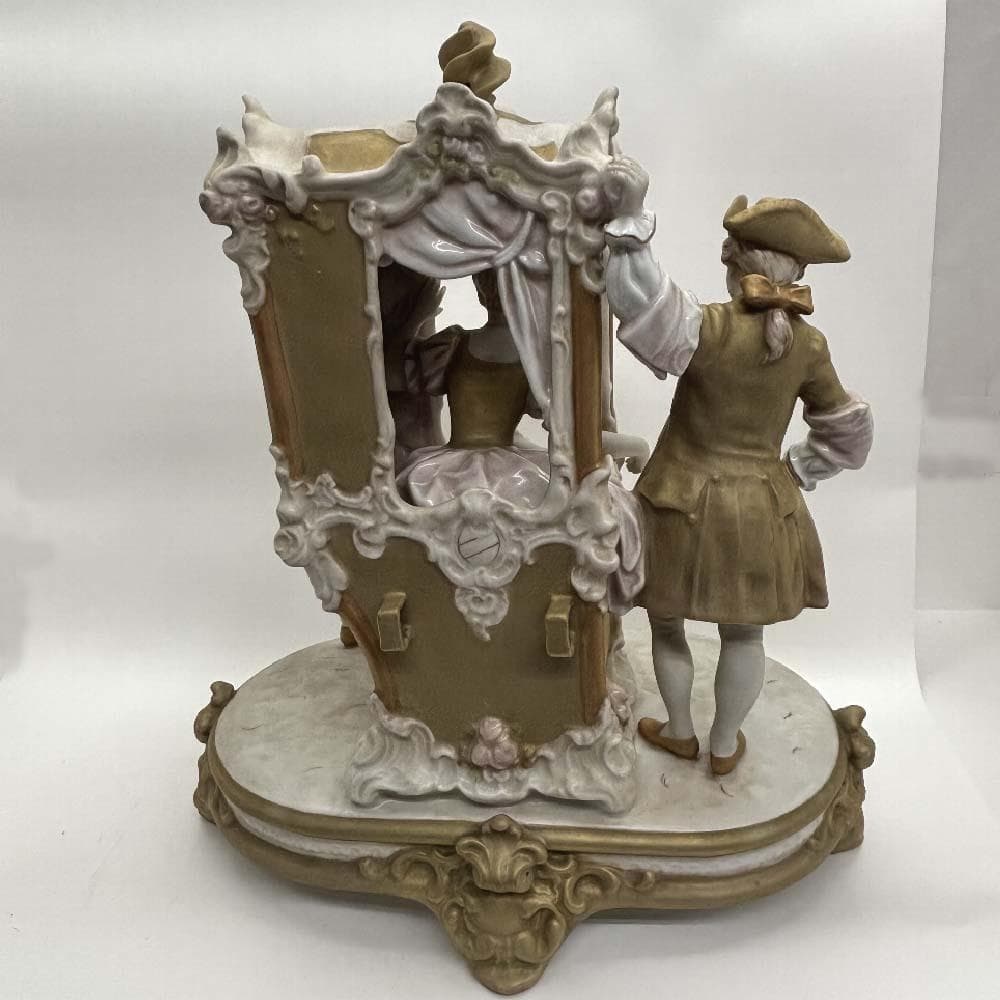 ロイヤル・ダックス・ボヘミア 貴族の輿 ロココ調 フィギュリン アールヌーボー