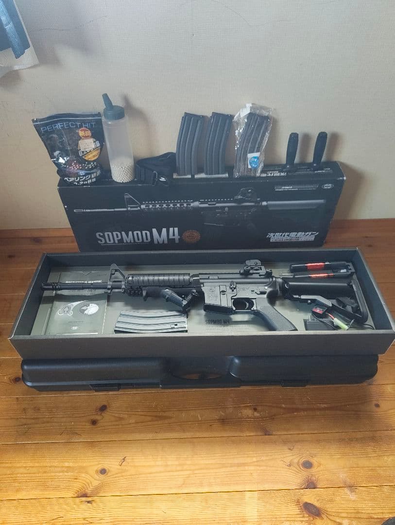 SOPMOD M4 次世代電動ガン 付属品多数 エアガン