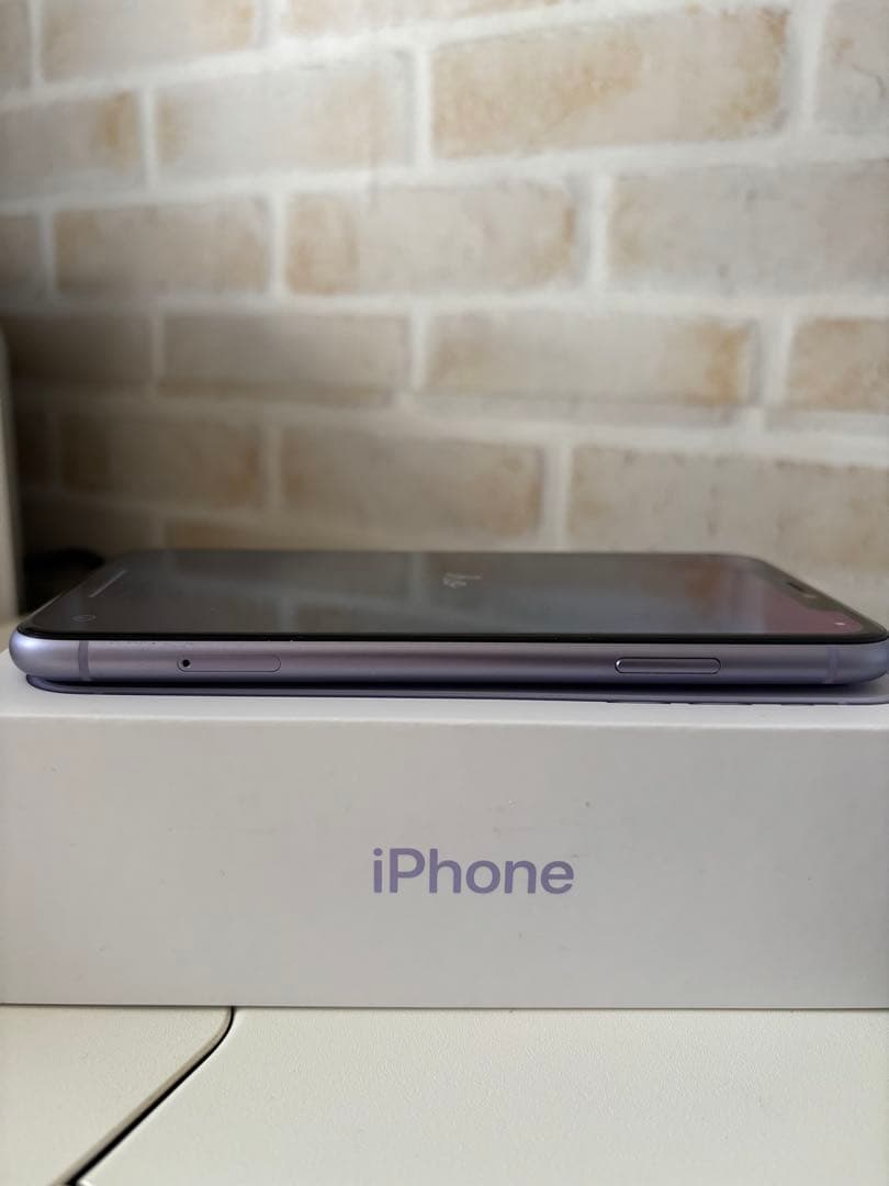 携帯電話本体 iPhone11 128GB