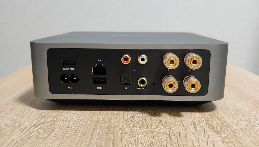 WiiM Amp Pro ダークグレー