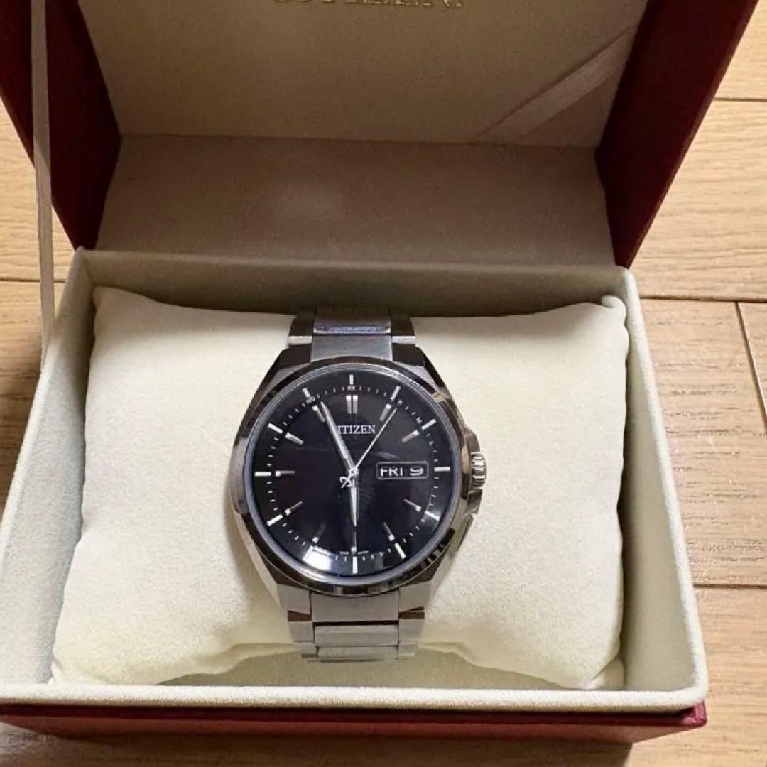 CITIZEN アテッサ H100 Eco-Drive 電波時計 中古