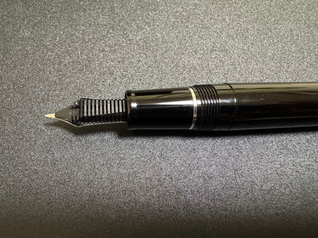 セーラー万年筆 プロフィット21 Mニブ