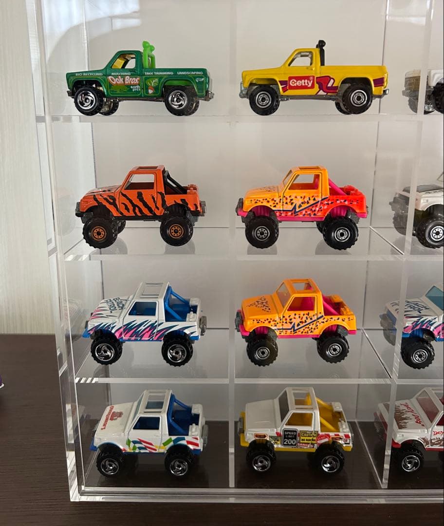Hot Wheels ミニカー 20台セット　アクリルケースセット