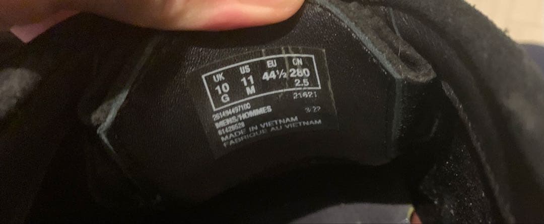 靴 Clarks wallabee GORE-TEX Black