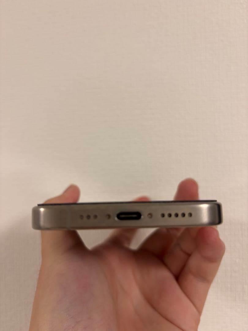 Apple Store品Apple iPhone 15Proナチュラルチタニウム