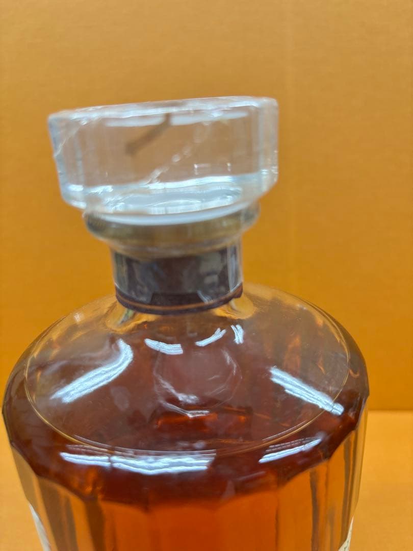 未開栓 サントリ一 響17年 古酒700ml 43% 箱なし