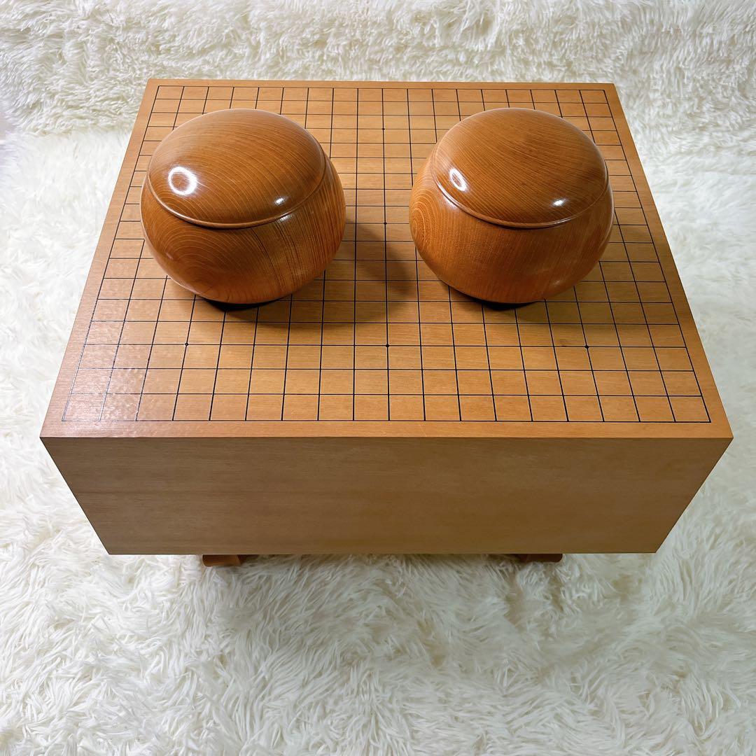 高級　囲碁盤 脚付き へそ有り 碁石・碁筒セット　厚さ 174ミリ 約5.6寸