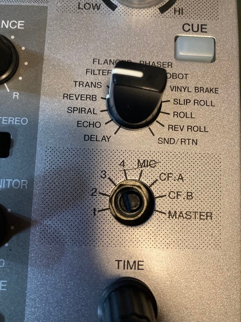 Pioneer DJM-750 DJミキサー