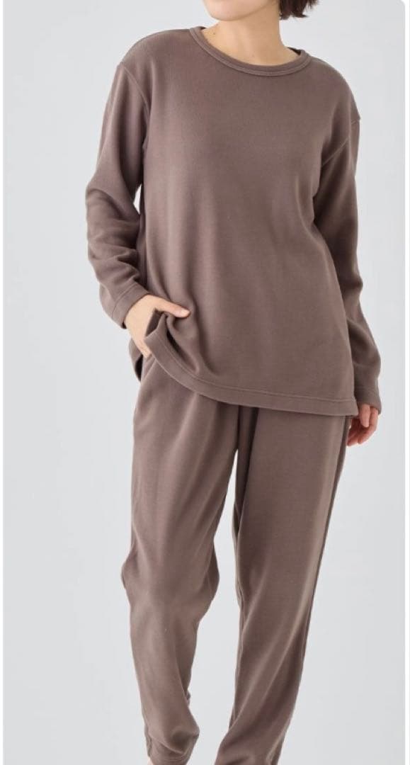 ベネクス　コンフォートヒート　上下セット　レディース　モカ　VENEX