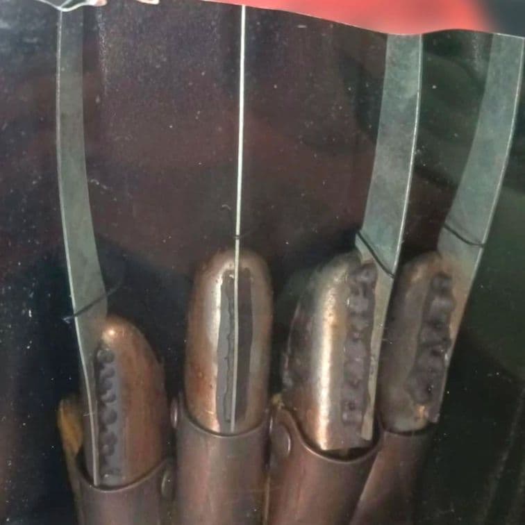 ネカ フレディ グローブ 「エルム街の悪夢3 惨劇の館」 プロップレプリカ