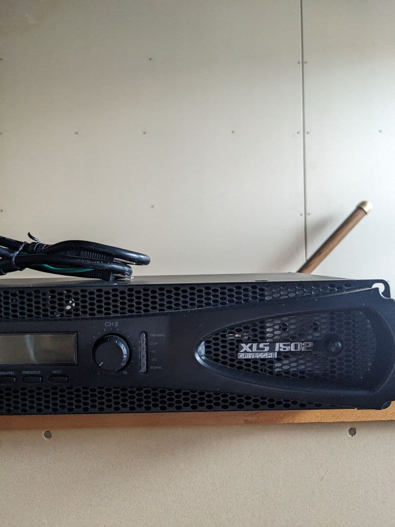 XLS 1502 パワーアンプ