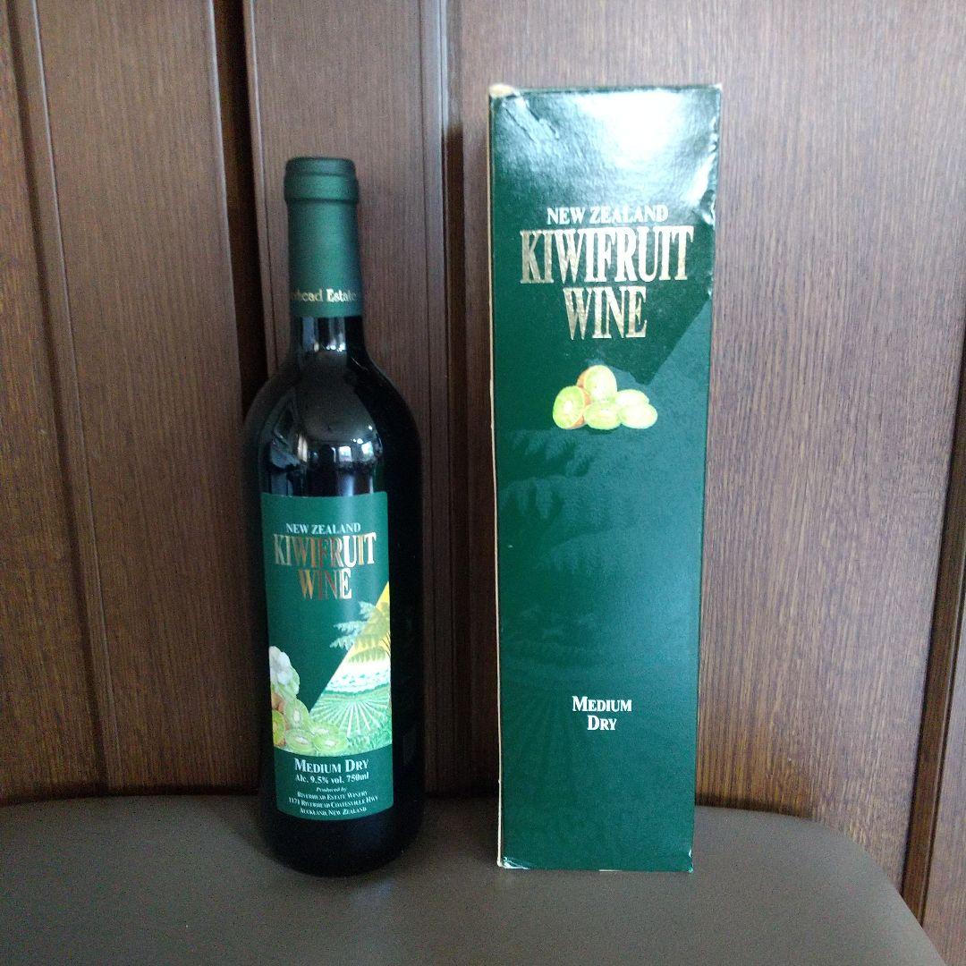 ニュージーランド、キウイフルーツワイン 、希少、1990年