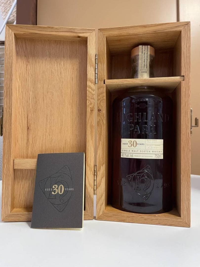 【美品】ハイランドパーク30年／48.1度／750ml　正規品