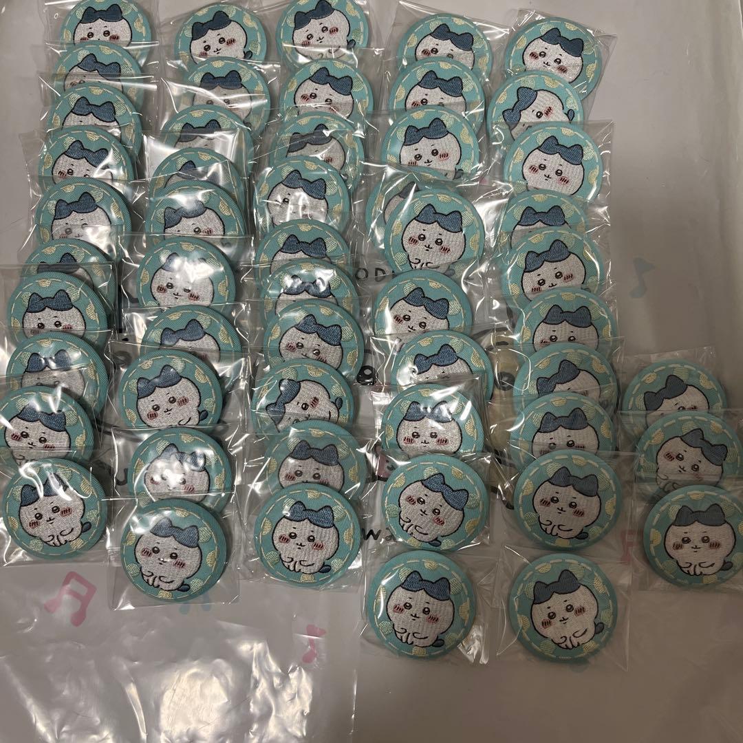 ちいかわ　刺繍缶バッジ　ハチワレ　53個