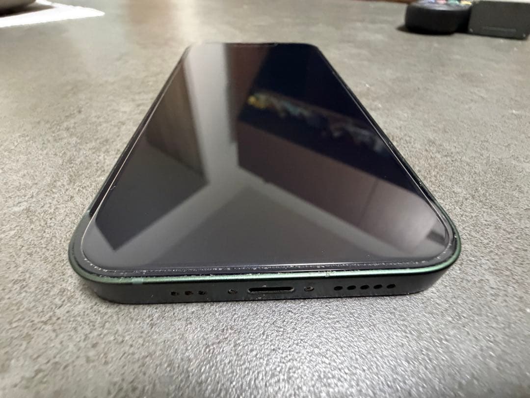 【丁寧梱包】【即日発送】Apple iPhone 13 グリーン