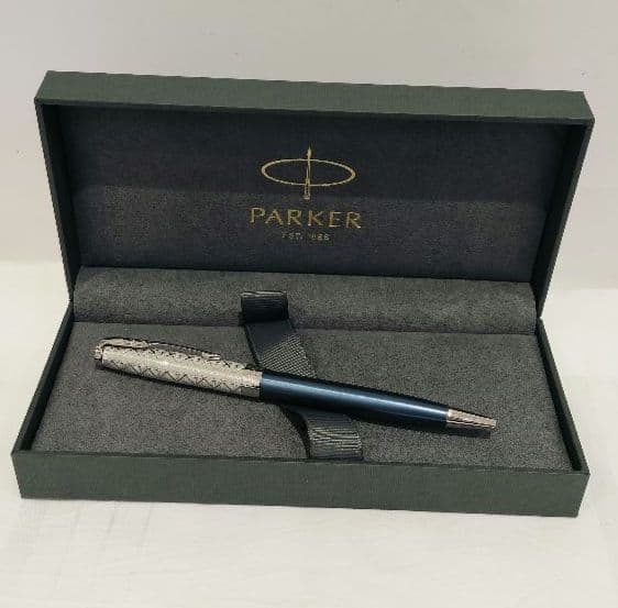 Parker ボールペン ダイヤモンドカット