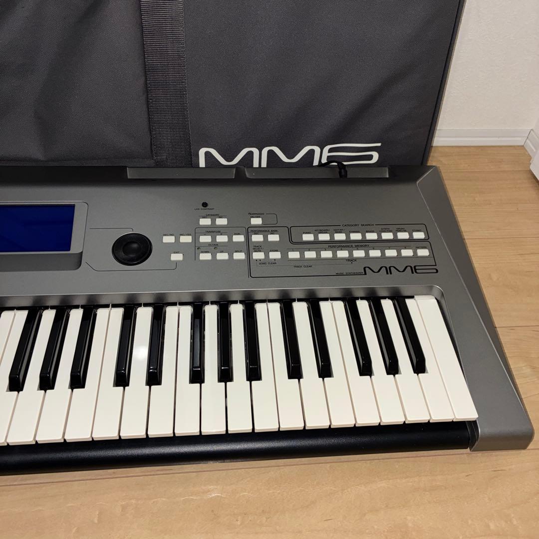 完動品！！ケース付き！YAMAHA MM6 シンセサイザー