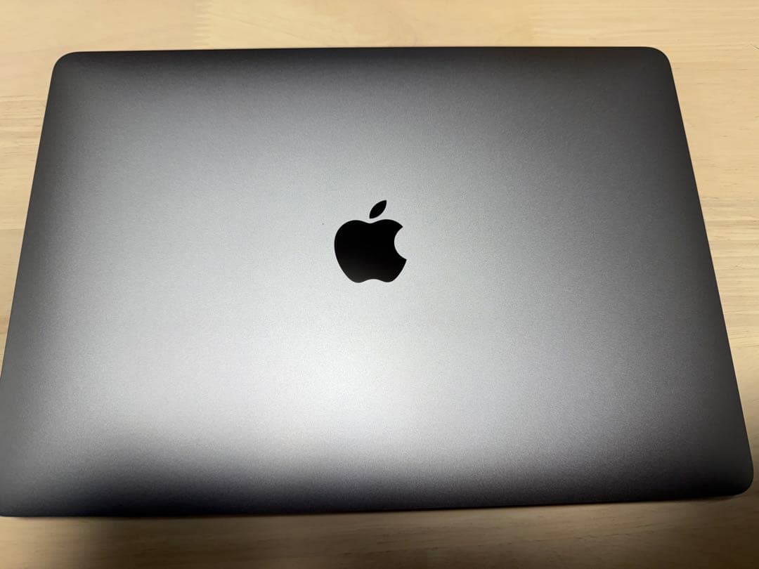 MacBook Pro 2019 13インチ core i7 16GB