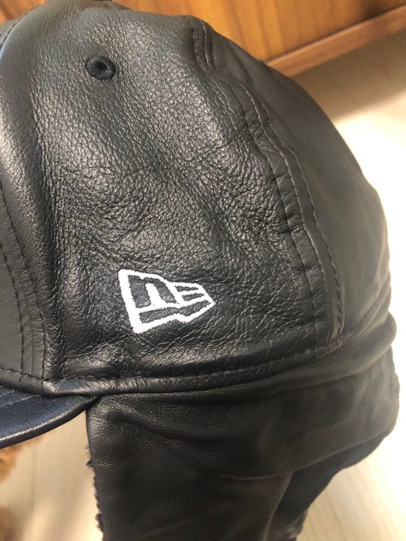 おっくんさん専用 Supreme × New Eraブラック フライトキャップ