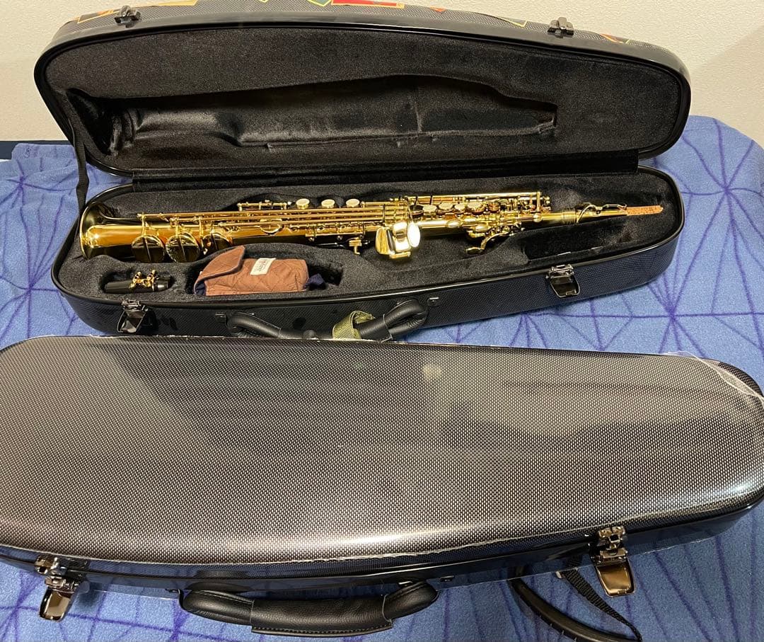 ソプラノサックス フライトケース 未使用 カーボン柄