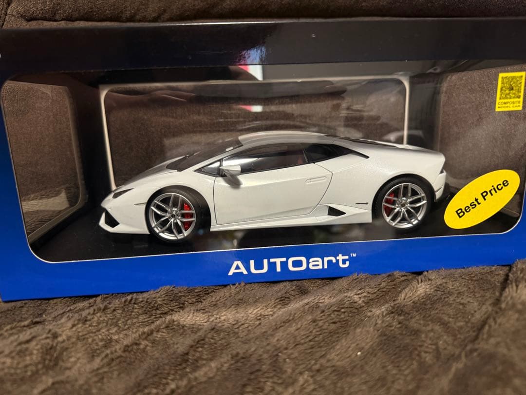 AUTOart ランボルギーニ・ウラカン LP610-4 ホワイト