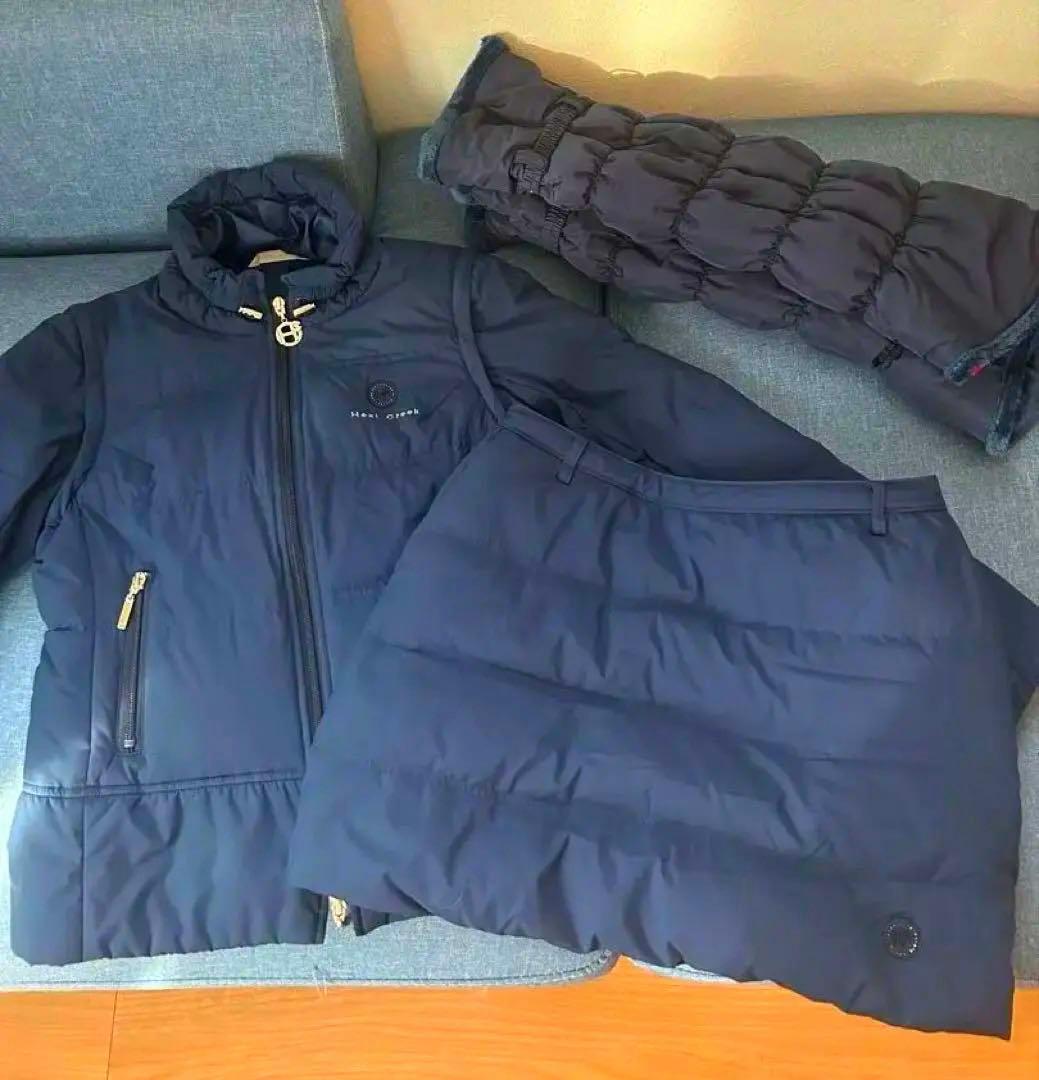 マリクレール　レッグウォーマー　ヒールクリーク　ダウンセットアップ　定価10万