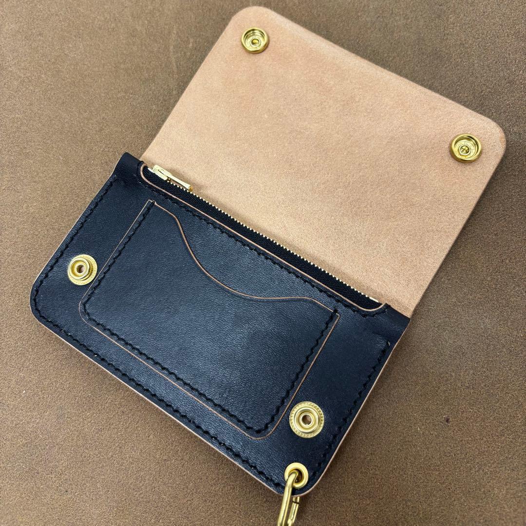 ホースハイド　トラッカーウォレット　ミドル　黒　茶心　3層　alps