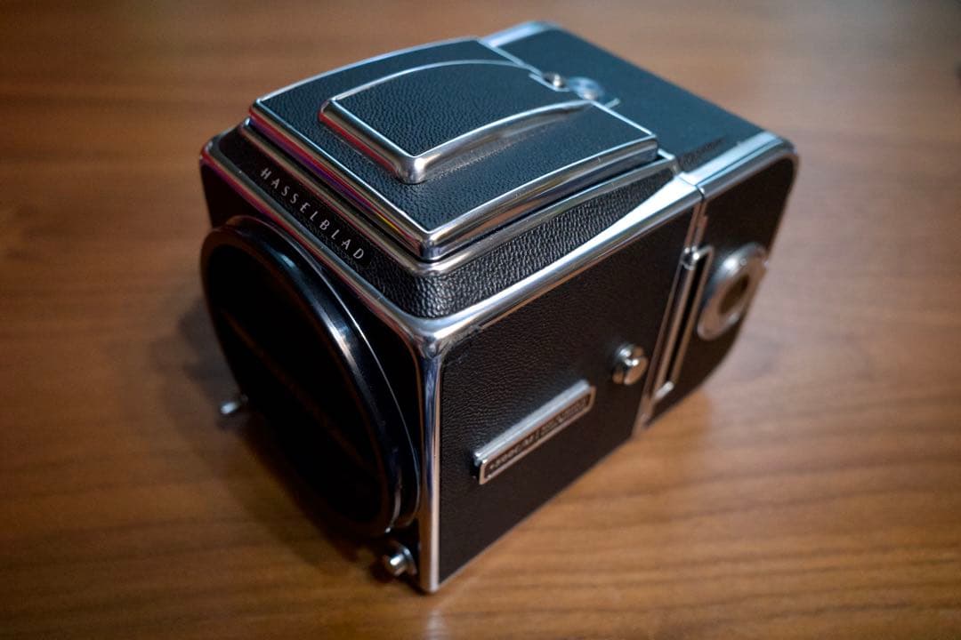 Hasselblad 500C/M + A12マガジン　中判フィルムカメラ